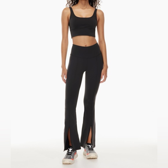 ARITZIA TNALIFE SPLIT HI-RISE LEGGING - Picture 1 of 10